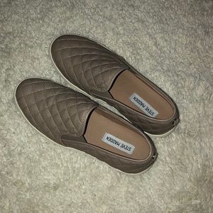 Steve Madden Slip On